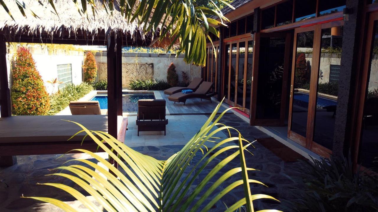 Gili Palms Villas ギリ・トラワンガン エクステリア 写真