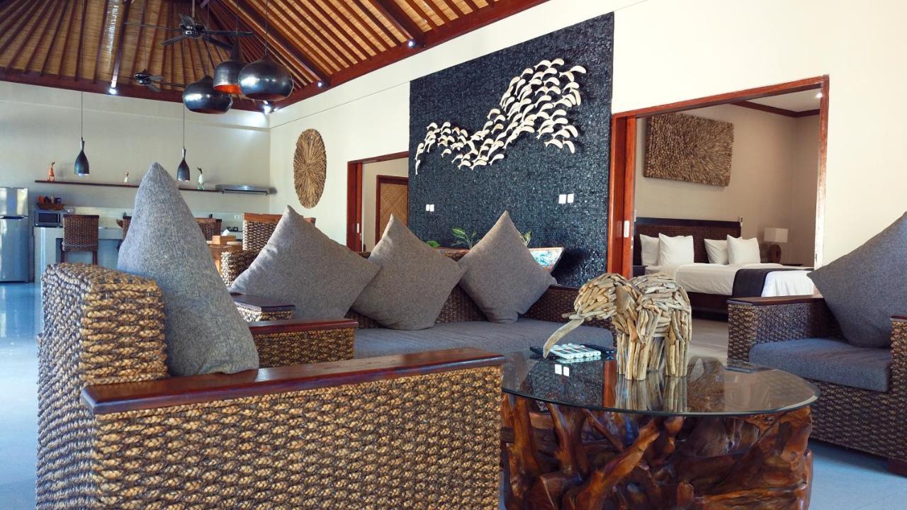 Gili Palms Villas ギリ・トラワンガン エクステリア 写真